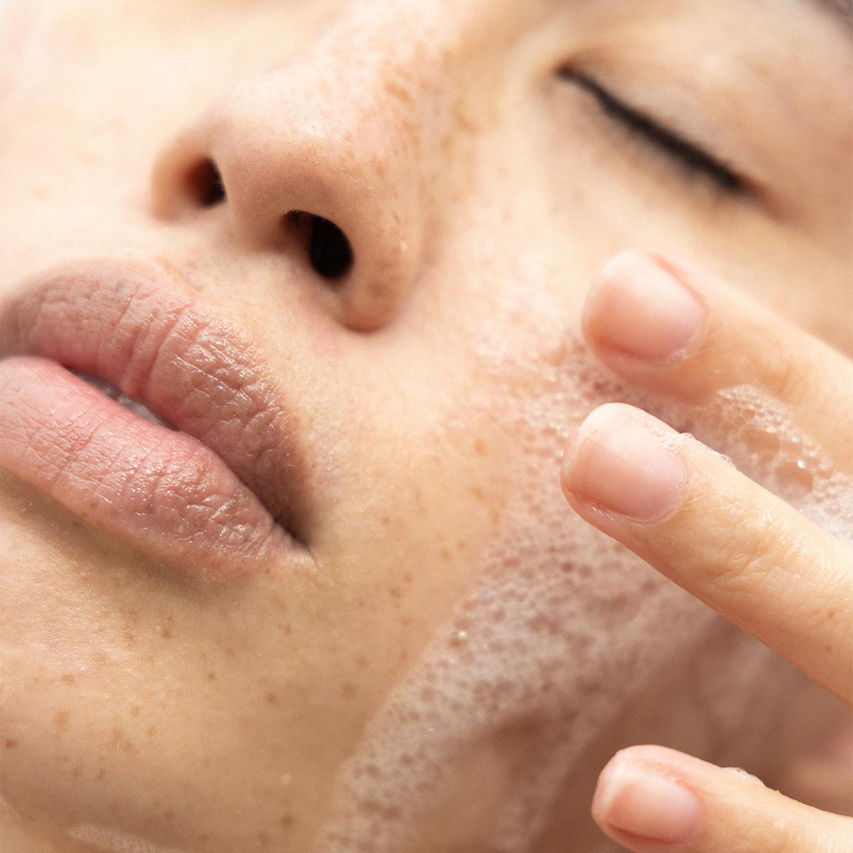 Refresh and Renew Everyday Wash